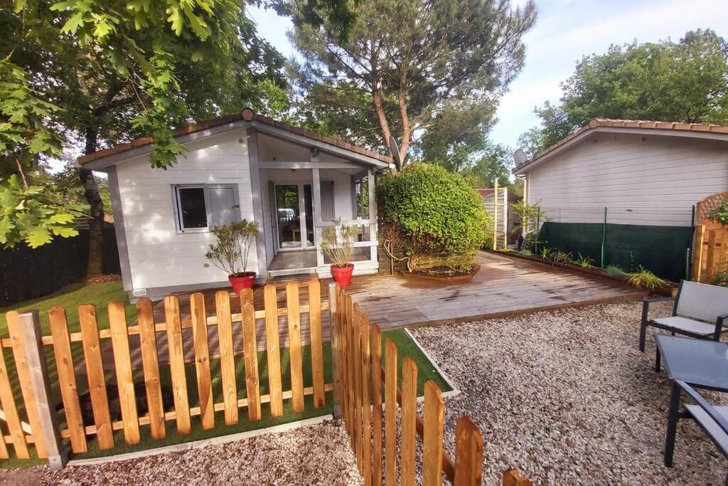 Chalet T3/Clim/Wifi/Pkg/Terrasse/15 Min Plages Villa La Teste-de-Buch Luaran gambar